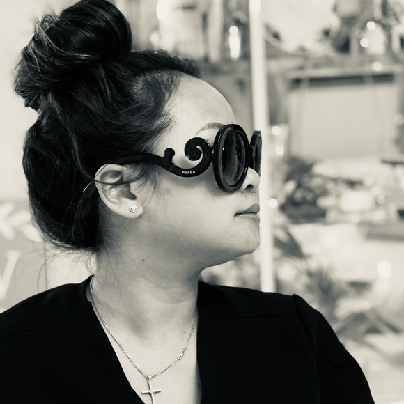 PRADA Minimal Baroque sunglasses - Picture 1 of 12